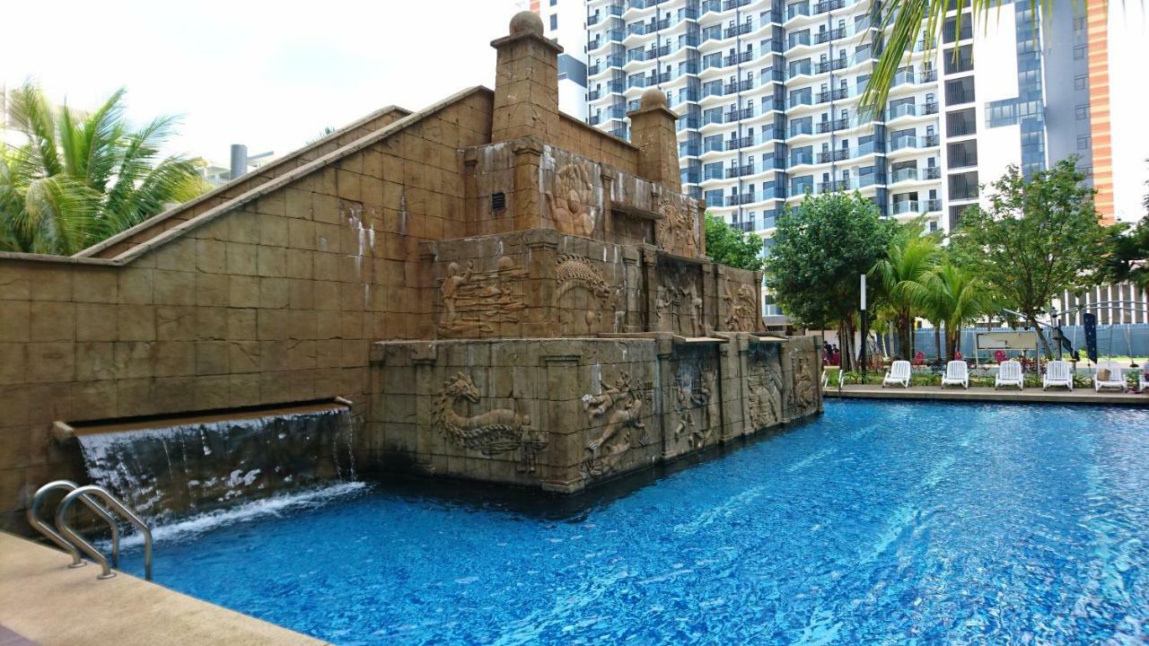 Cozy Swiss Garden Beach Resort Residence Kampung Sungai Karang ภายนอก รูปภาพ