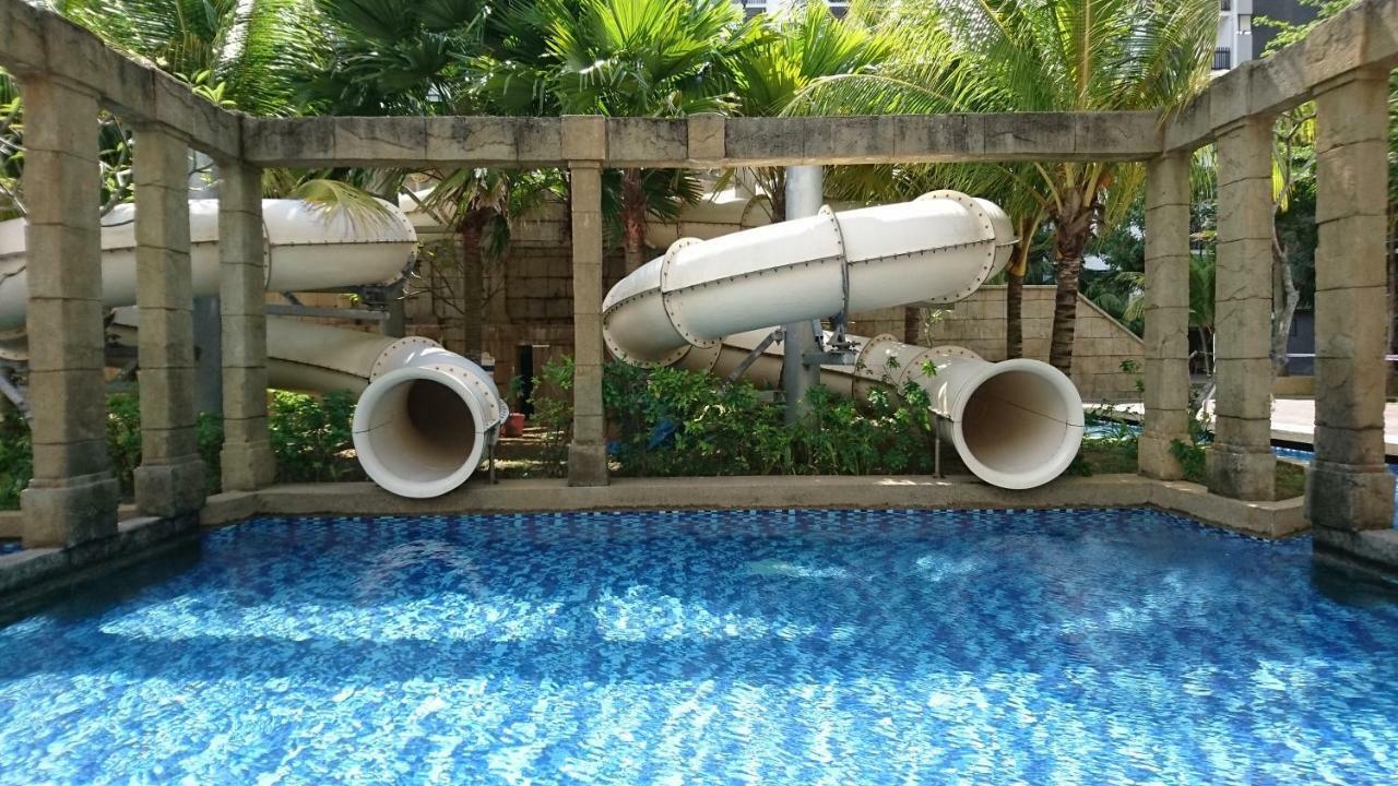 Cozy Swiss Garden Beach Resort Residence Kampung Sungai Karang ภายนอก รูปภาพ